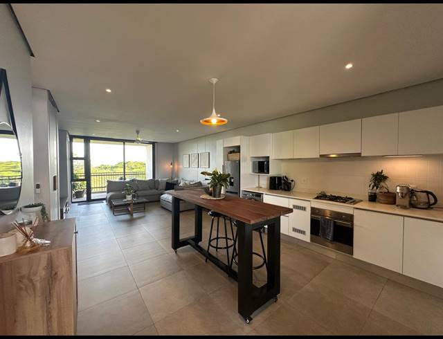 2 BEDROOM APARTMENT FOR SALE IN SHEFFIELD BEACH